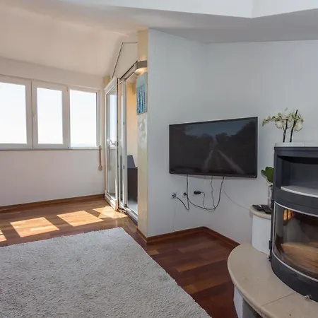 Apartman Plaza