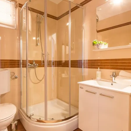 Plaza Apartment
